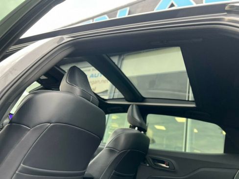 Used 2024 Toyota Crown Platinum image 19