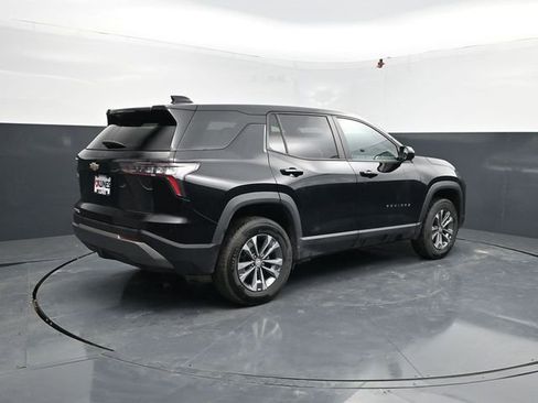 Used 2025 Chevrolet Equinox LT FWD image 9