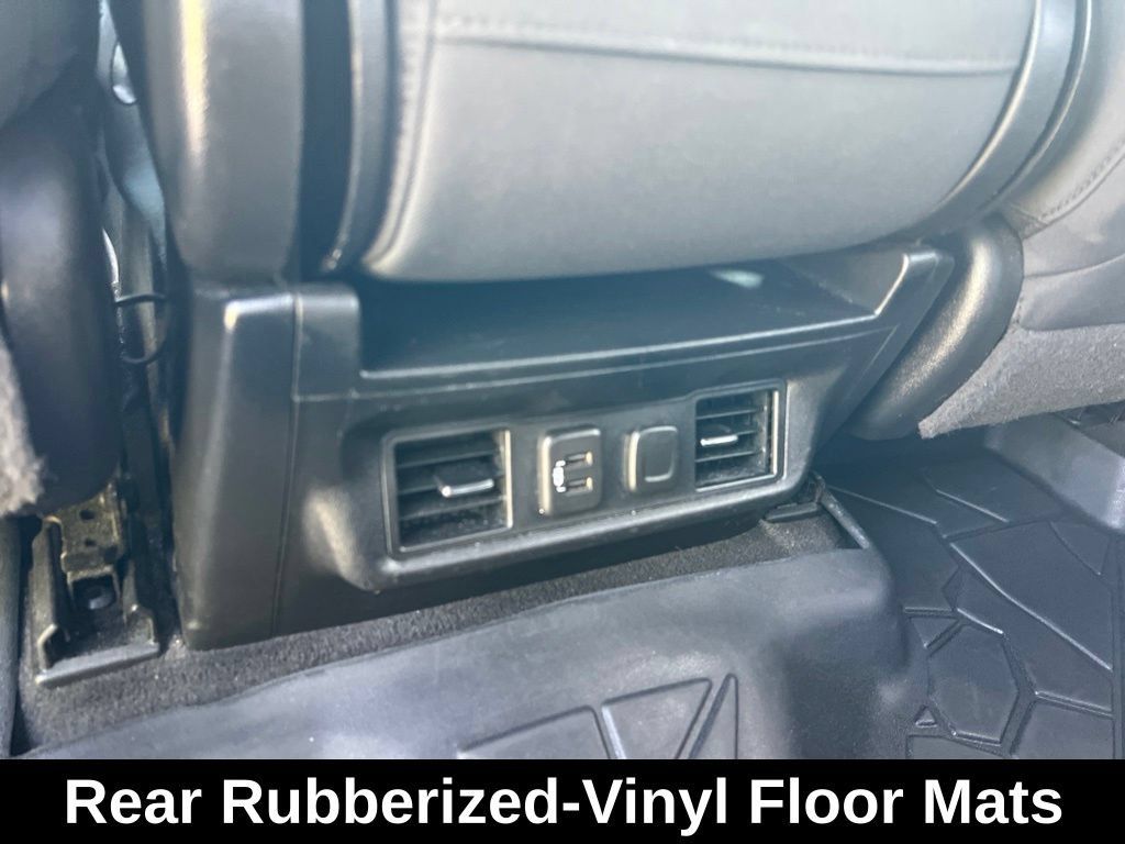 Used 2020 Chevrolet Silverado 1500 LT w/ All-Star Edition RWD image 27