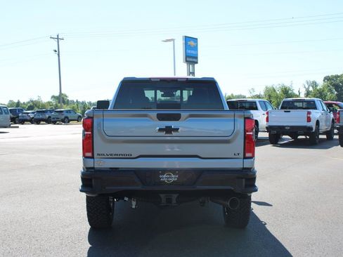 New 2026 Chevrolet Silverado 2500 LT w/ Trail Boss Package AWD/4WD image 8