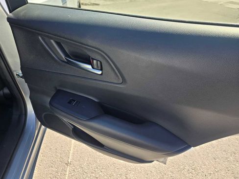 Used 2024 Toyota Prius Prime Premium image 13