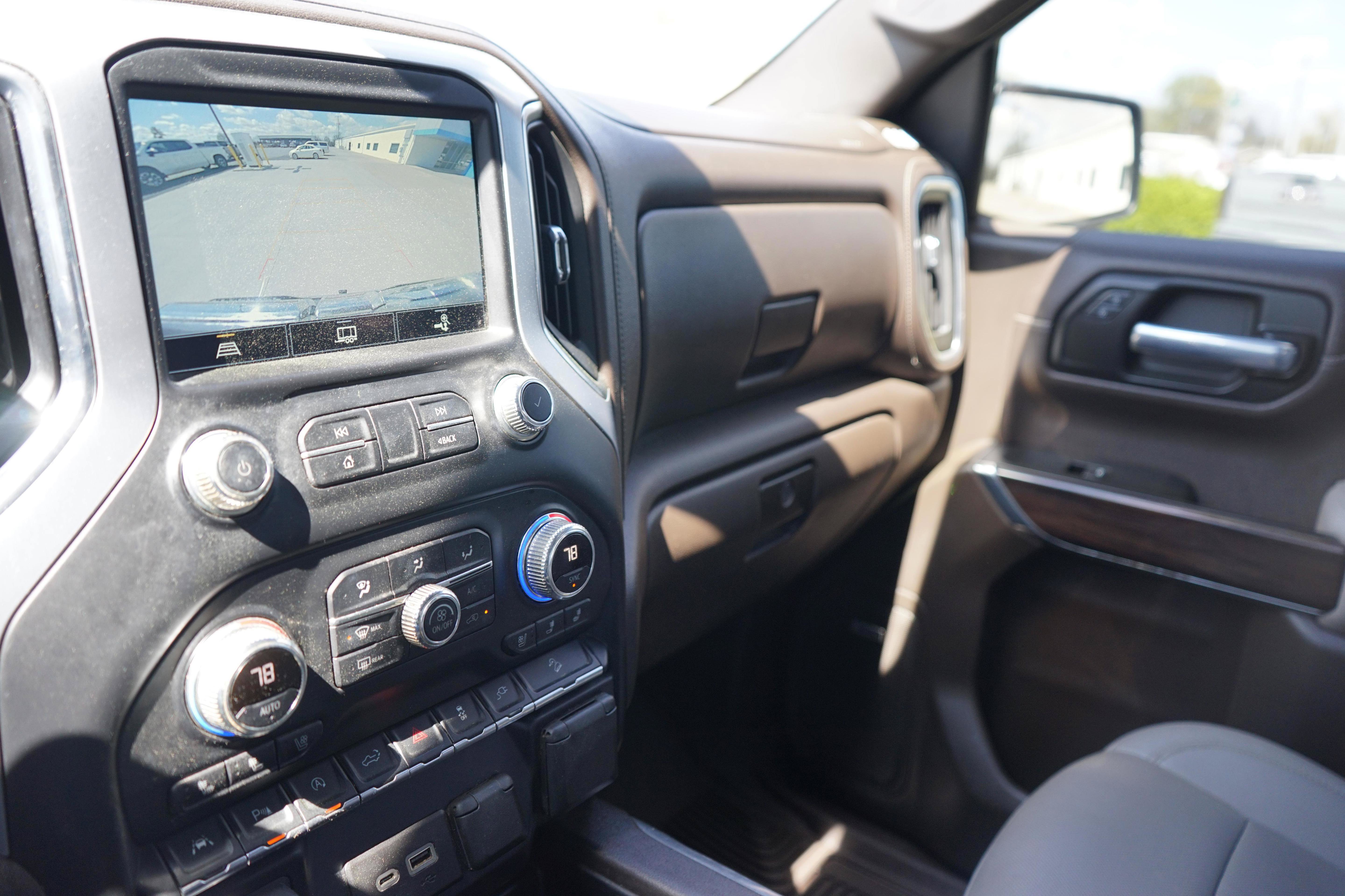 Used 2021 GMC Sierra 1500 SLT AWD/4WD image 18
