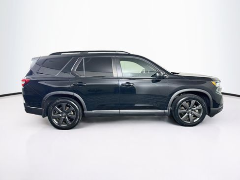 Used 2023 Honda Pilot Sport image 10