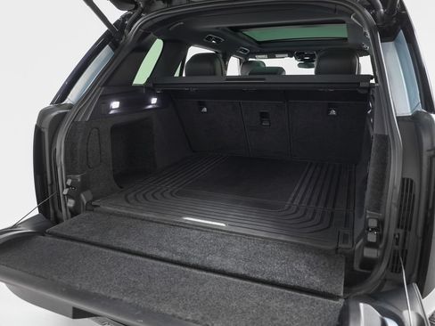 Used 2023 Land Rover Range Rover SE AWD/4WD image 30