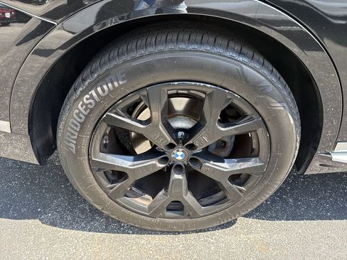 Used 2019 BMW X7 xDrive40i w/ Premium Package AWD/4WD image 18