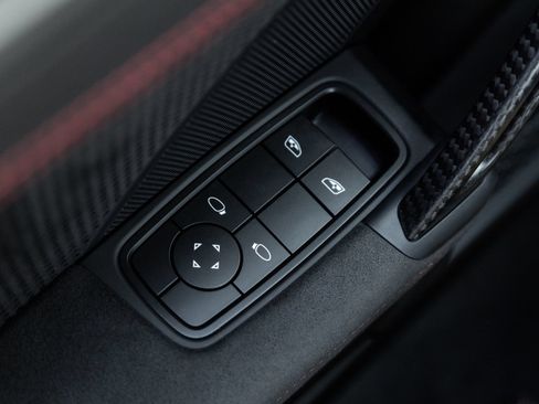 Certified 2023 Porsche 911 GT3 RS RWD image 19