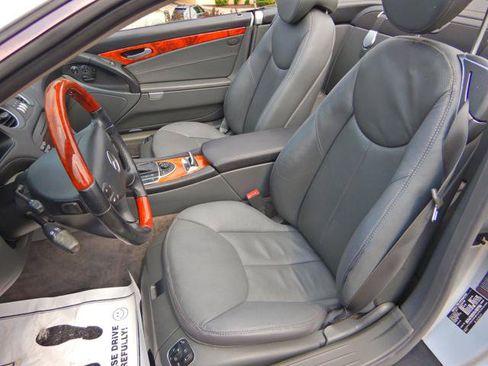 Used 2005 Mercedes-Benz SL 500 image 15