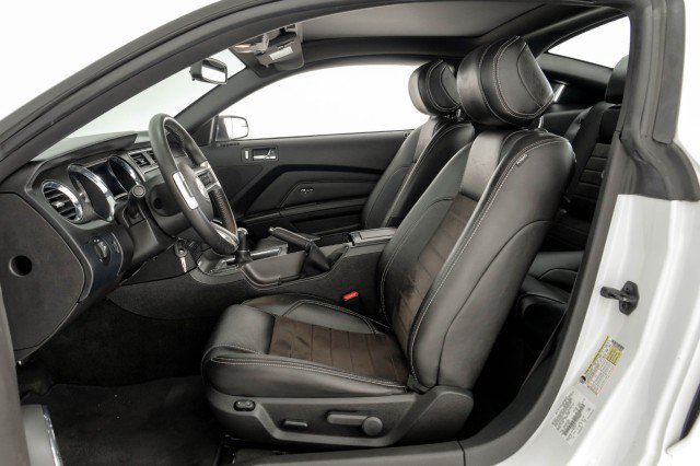 Used 2014 Ford Mustang GT Premium w/ Electronics Package RWD image 26