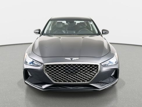 Used 2021 Genesis G70 2.0T image 2