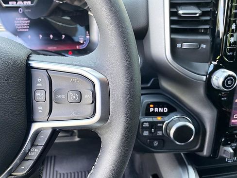 Used 2025 RAM 1500 Big Horn AWD/4WD image 15