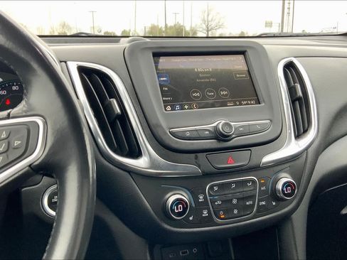 Certified 2019 Chevrolet Equinox LT w/ Driver Convenience Package FWD image 6