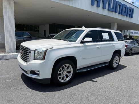 Used 2018 GMC Yukon SLT w/ Open Road Package RWD image 2