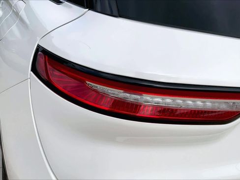 Used 2022 Lincoln Corsair AWD w/ Premium Package image 27
