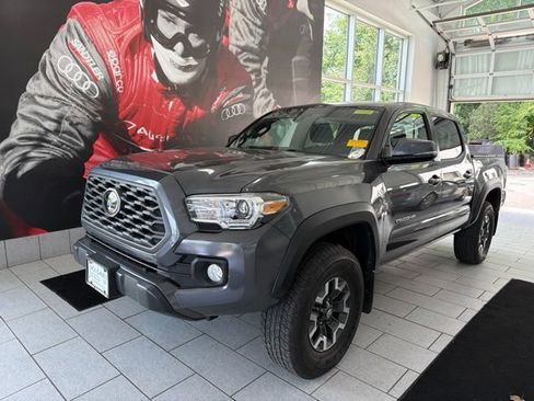 Used 2021 Toyota Tacoma TRD Off-Road w/ Technology Package AWD/4WD image 1