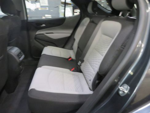 Used 2019 Chevrolet Equinox LS image 7