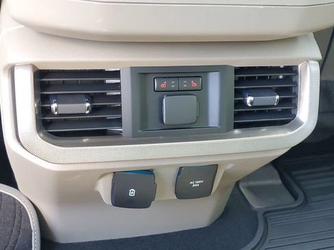 Certified 2024 Ford F150 Platinum w/ Equipment Group 703A Plus AWD/4WD image 34