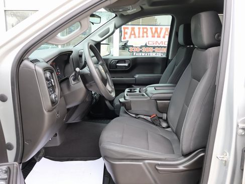 Used 2020 Chevrolet Silverado 1500 Custom w/ Custom Value Package image 13