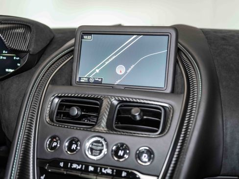 Used 2023 Aston Martin DBS Coupe RWD image 22