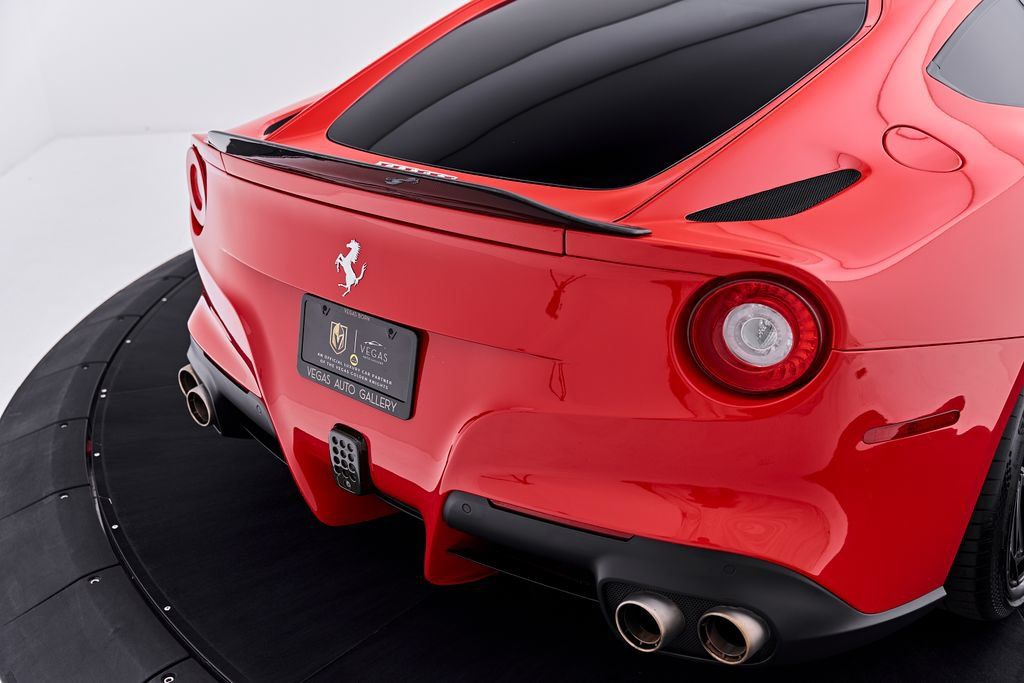 Used 2016 Ferrari F12 Berlinetta RWD image 36