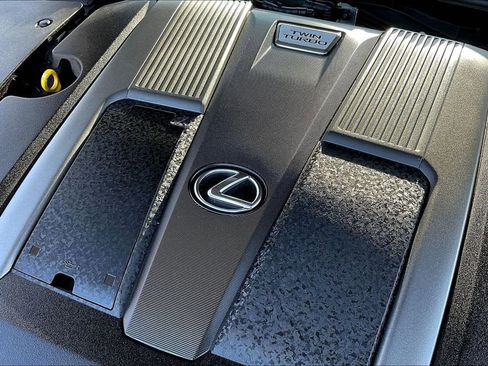 Used 2019 Lexus LS 500 AWD w/ Interior Upgrade Package image 31