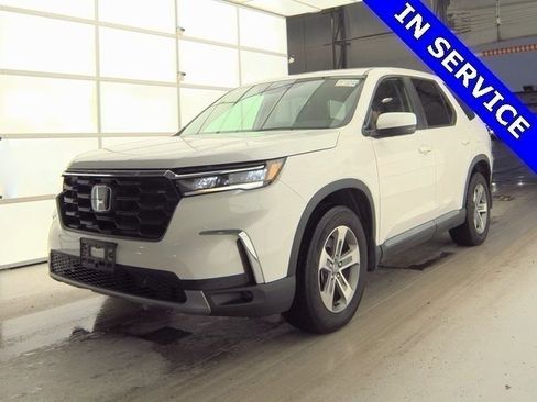 Used 2024 Honda Pilot EX-L image 5