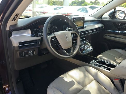 Used 2020 Lincoln Corsair FWD image 14