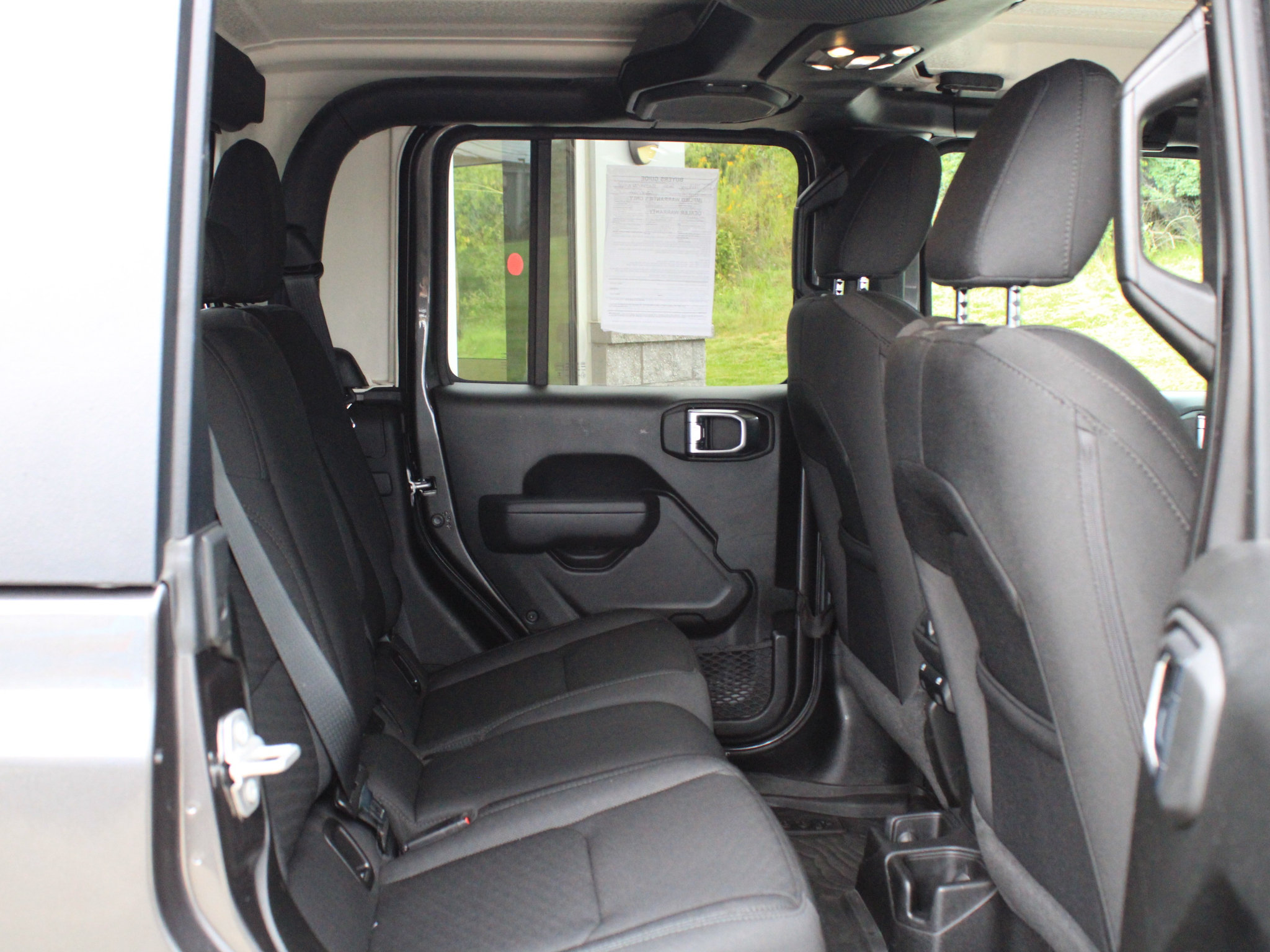 Used 2022 Jeep Gladiator Sport AWD/4WD image 29