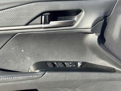 Used 2025 Toyota Camry XSE image 28