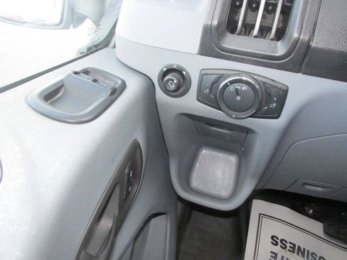Used 2018 Ford Transit 250 148 Medium Roof RWD image 53