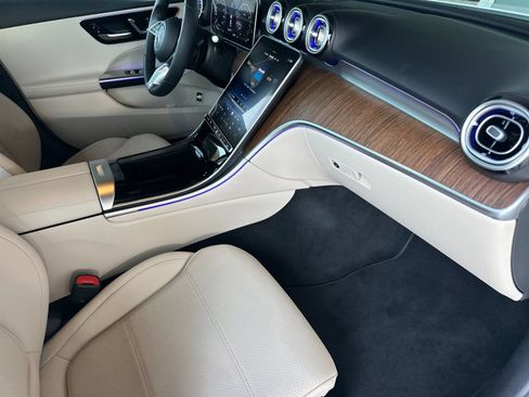 Used 2023 Mercedes-Benz C 300 Sedan image 17