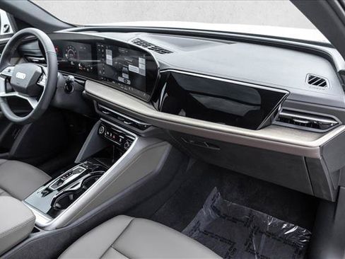 New 2026 Audi Q5 Premium AWD/4WD image 24