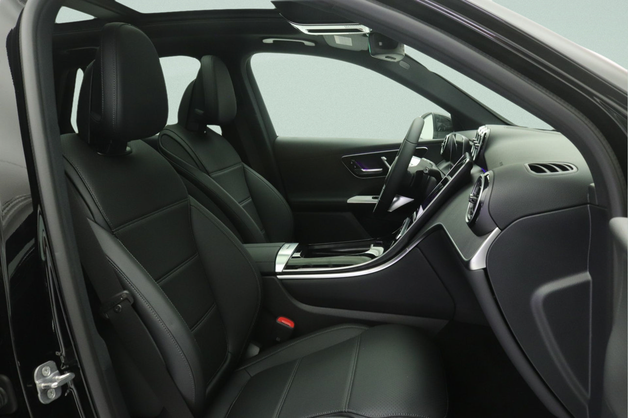 New 2027 Mercedes-Benz GLC 300 image 7
