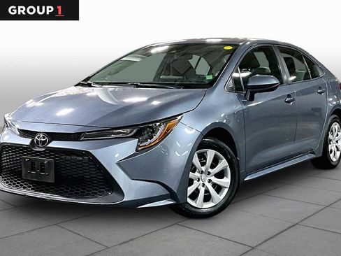 Used 2021 Toyota Corolla LE FWD image 1