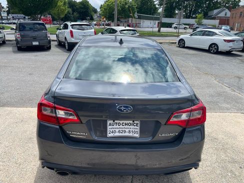 Used 2018 Subaru Legacy 2.5i Premium AWD/4WD image 14