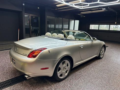 Used 2002 Lexus SC 430 Convertible RWD image 26