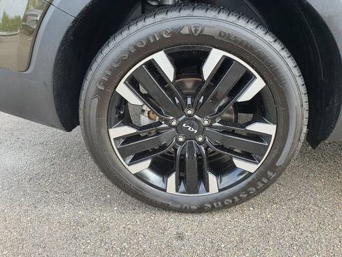 Used 2024 Kia Telluride SX FWD image 9