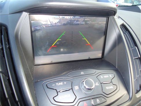 Used 2015 Ford Escape SE w/ Equipment Group 201A AWD/4WD image 28