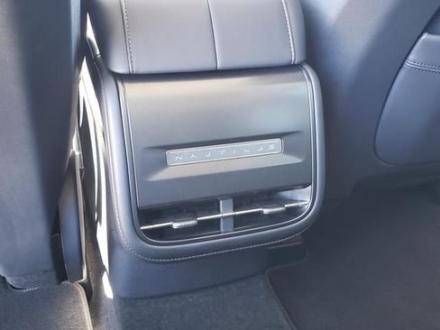 New 2026 Lincoln Nautilus Premier AWD/4WD image 15