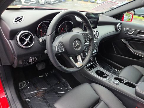 Used 2018 Mercedes-Benz GLA 250 image 25