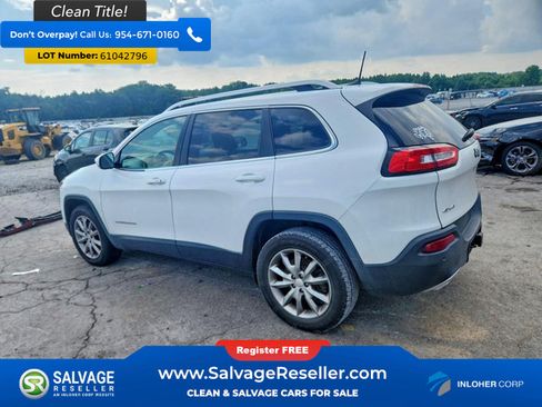 Used 2018 Jeep Cherokee Limited AWD/4WD image 3