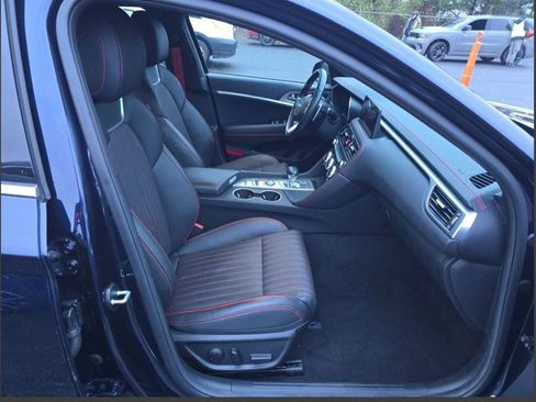 Used 2023 Genesis G70 2.0T w/ Sport Prestige Package image 13