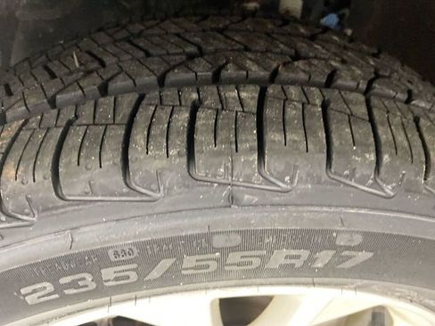 Used 2019 Ford Escape SEL AWD/4WD image 17