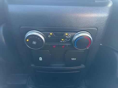 Used 2022 Ford Explorer Timberline image 14