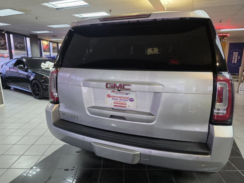 Used 2017 GMC Yukon SLE w/ Convenience Package image 6