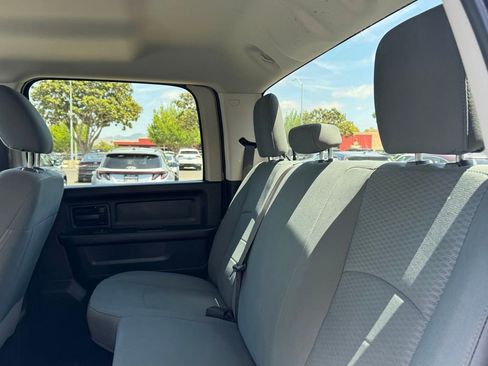 Used 2018 RAM 1500 Express RWD image 15