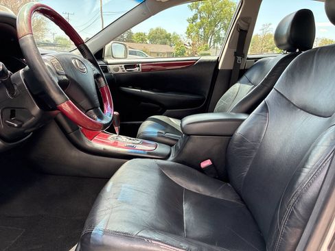 Used 2006 Lexus ES 330 FWD image 6