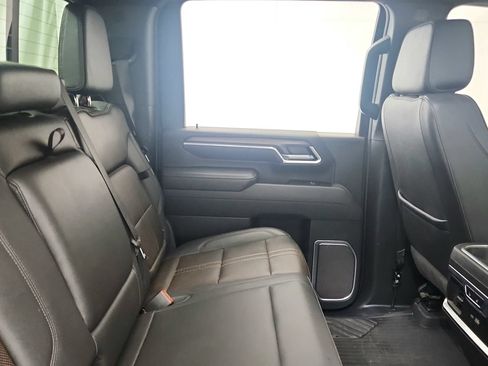 Used 2025 Chevrolet Silverado 2500 High Country w/ High Country Premium Package AWD/4WD image 27