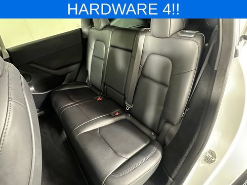 Used 2023 Tesla Model Y Long Range AWD/4WD image 20