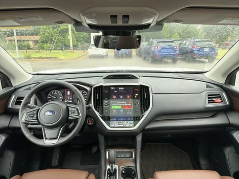 Used 2025 Subaru Ascent Touring AWD/4WD image 22