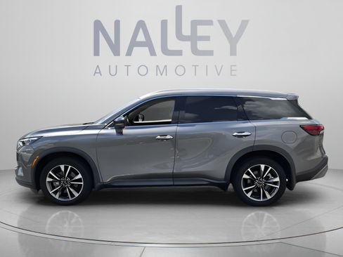 Used 2022 INFINITI QX60 Luxe w/ Cargo Package FWD image 2